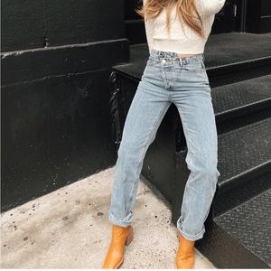 Asymmetrical jeans